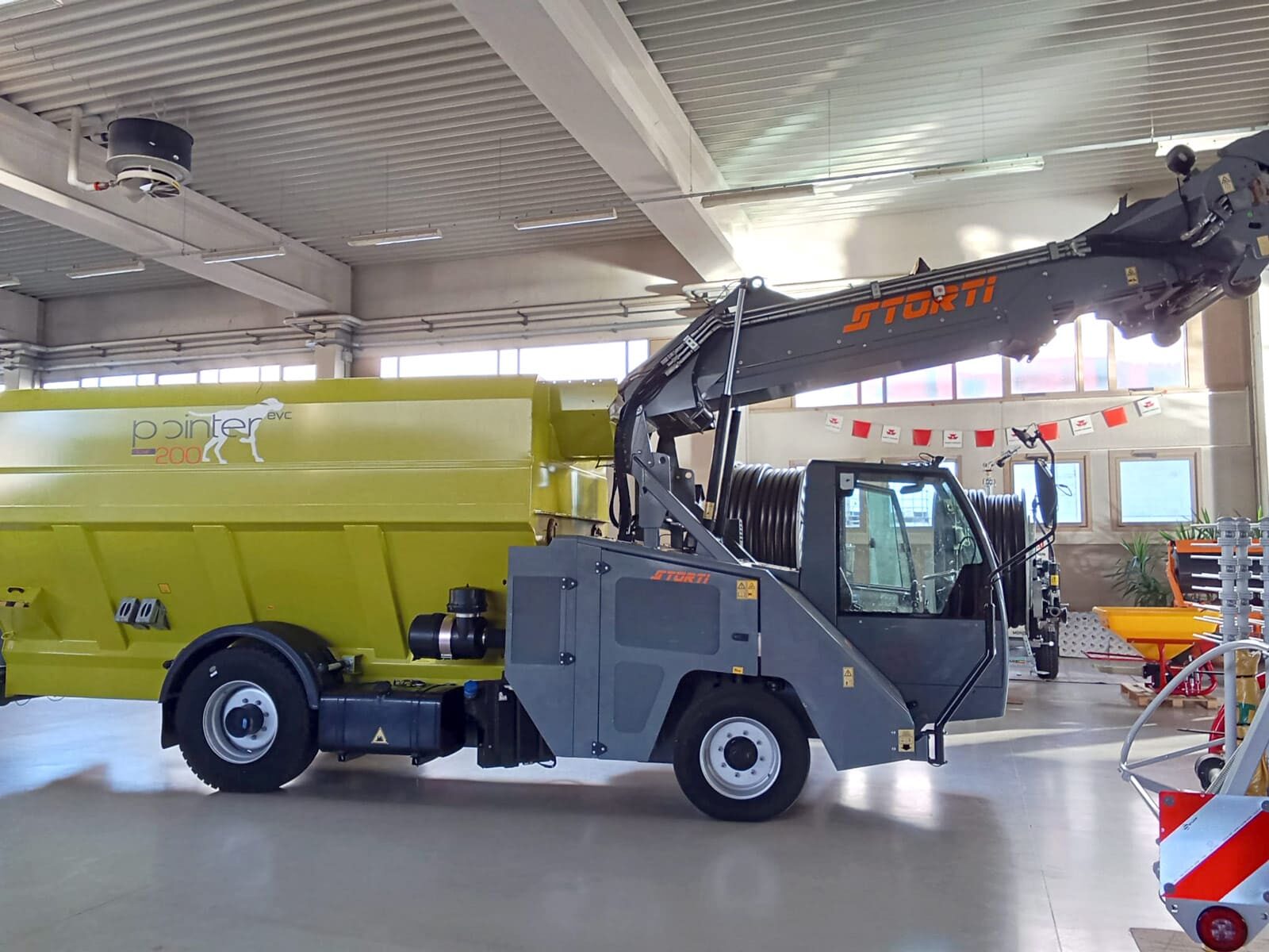 Carro STORTI mod Pointer 2000 EVO