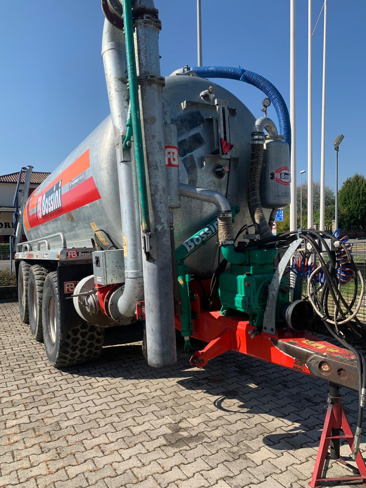 CARRO BOTTE USATO BOSSINI HL 200 ZINCATO IN OTTIME CONDIZIONI immagine 3