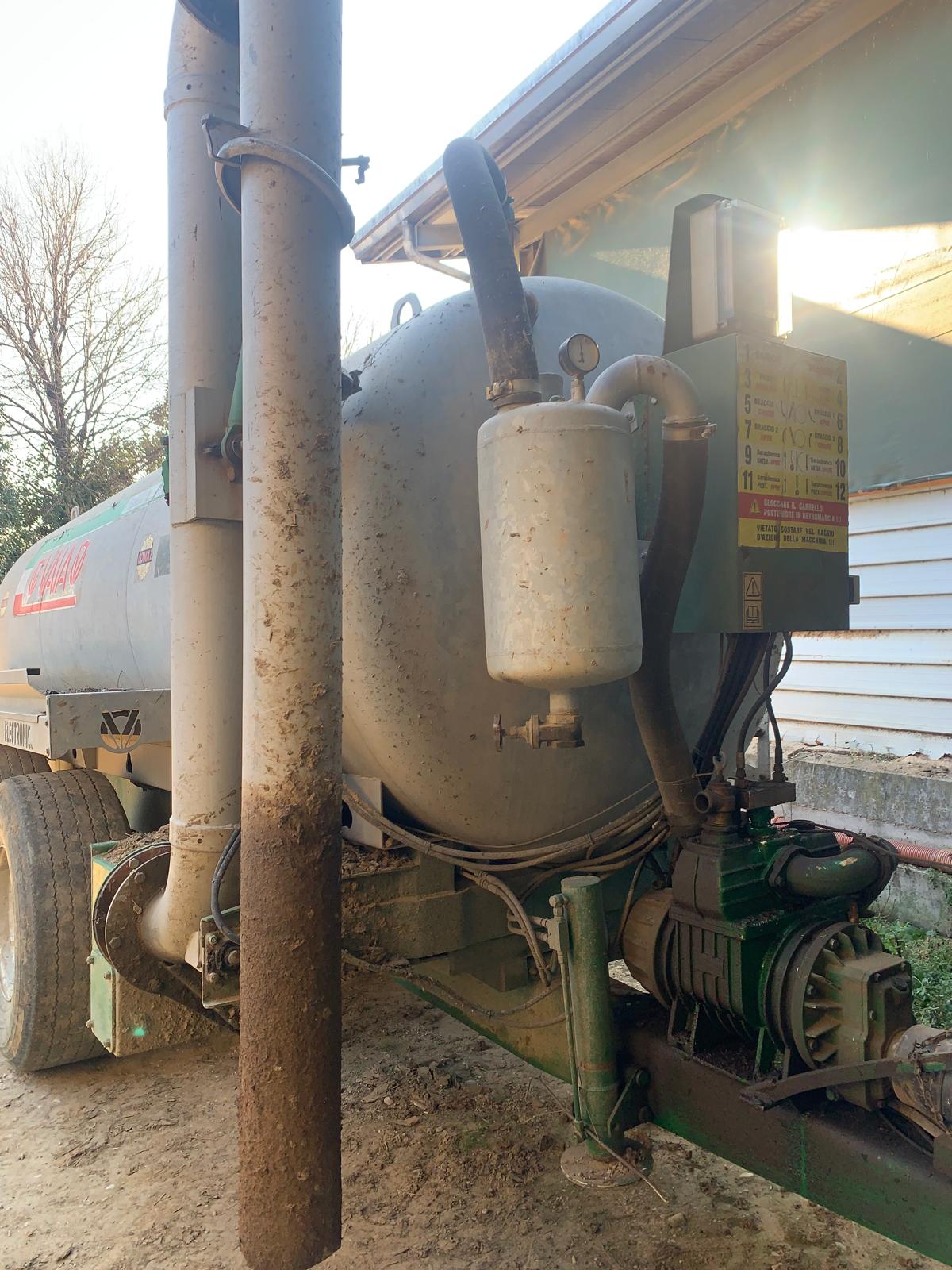 CARROBOTTE USATA VAIA HL 100 ZINCATA immagine 3
